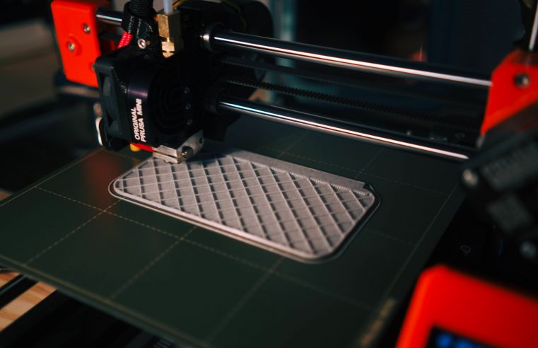 3D printed steel bridge opens in Amsterdam