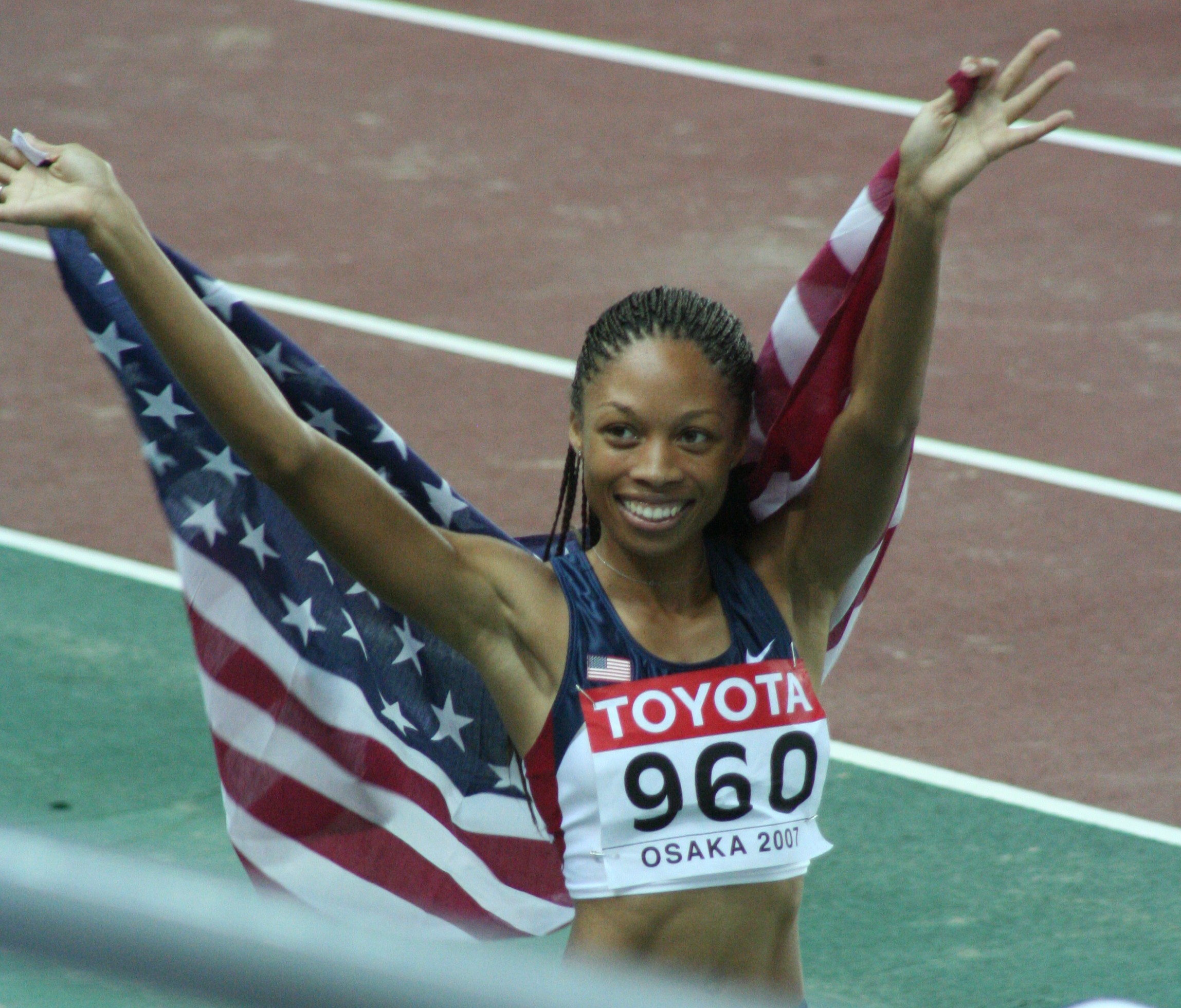 Allyson Felix makes history with a 10th medal in her career