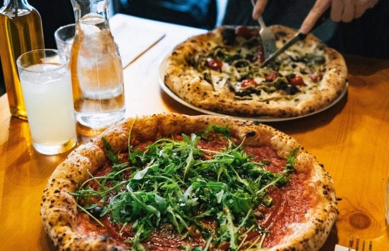 UK’s youth offered free or discounted delivery food to get vaccinated