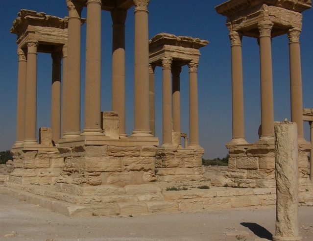 4000 years old stolen artefacts return to Iraq