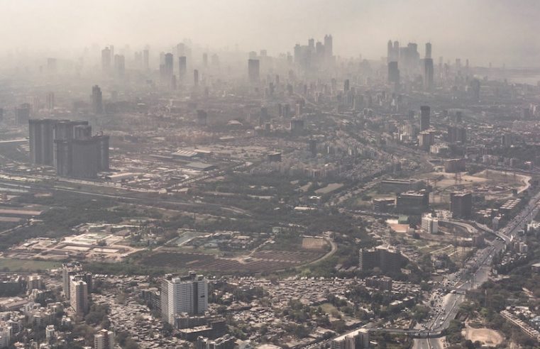 Smog can be turned into tiles